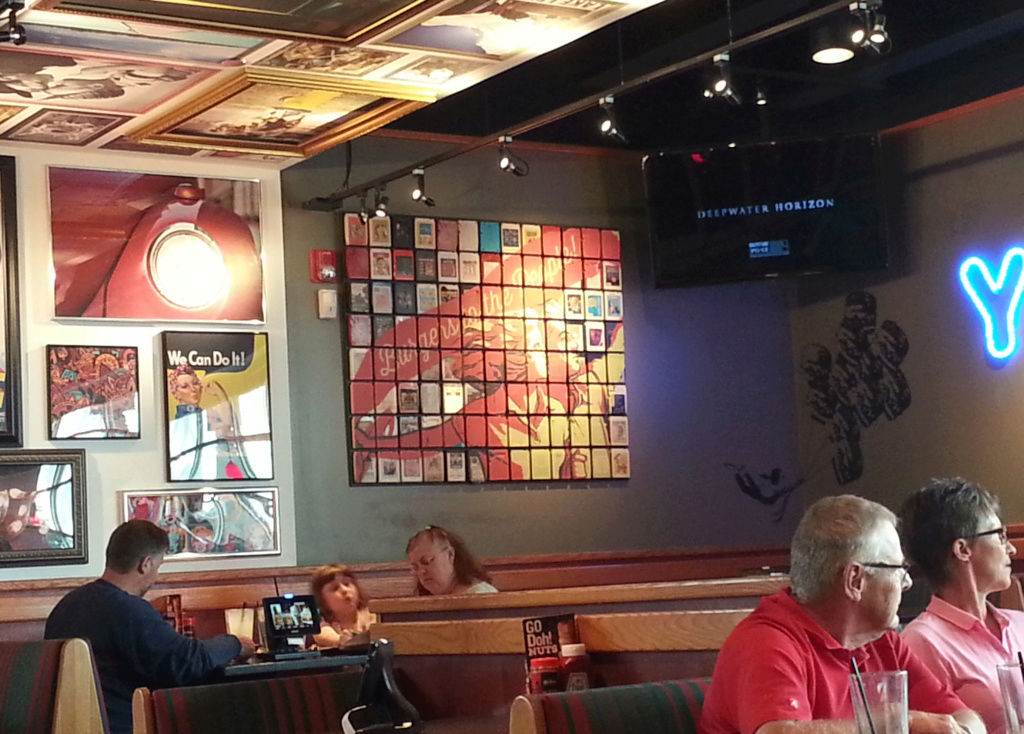 8 Track Tape Art At Red Robin Tapeheads Tape Audio And