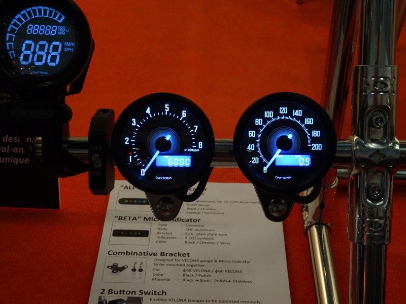 r nine t tachometer